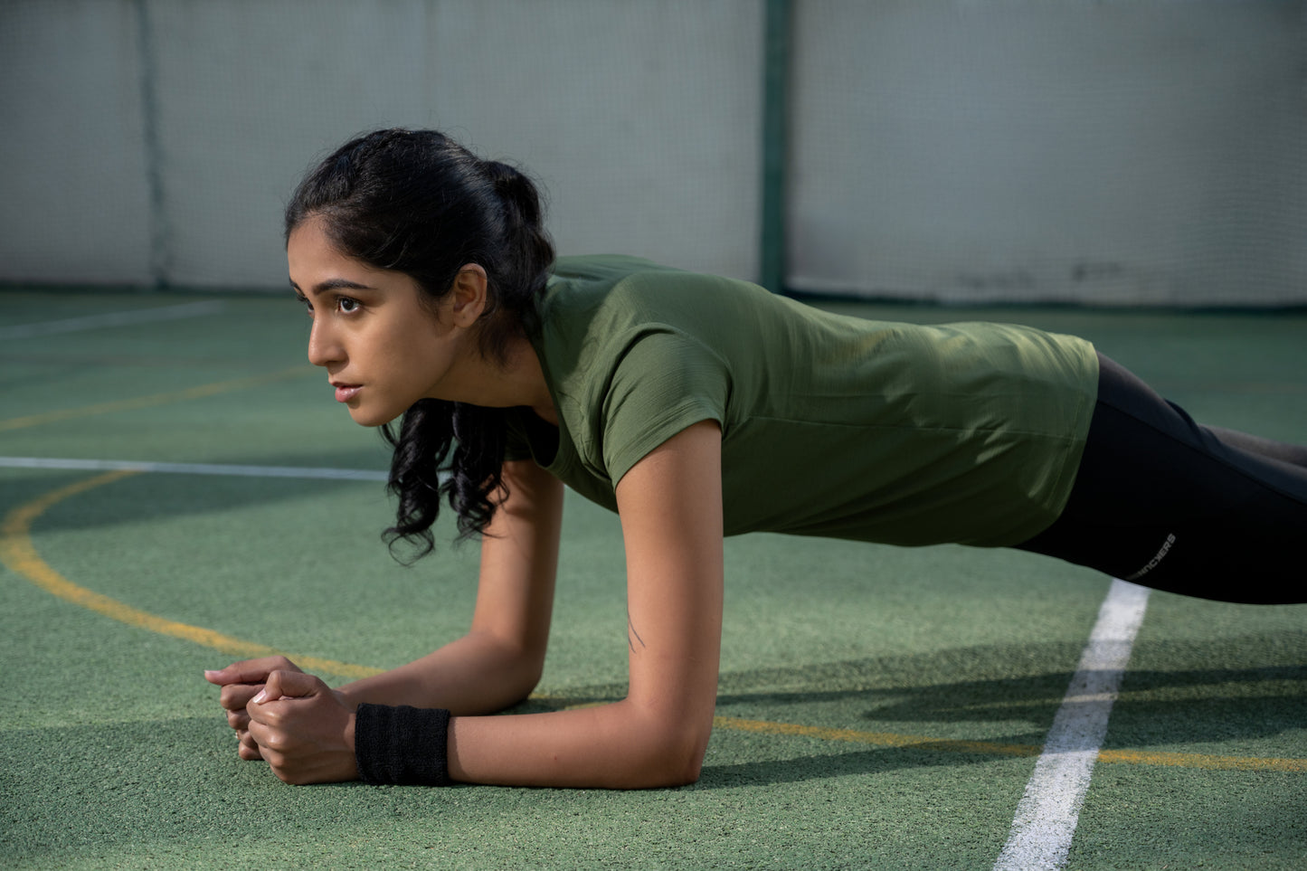 NACKERS Womens Olive Polyster Chameleon Spandex Knit Half Sleeves Tshirt