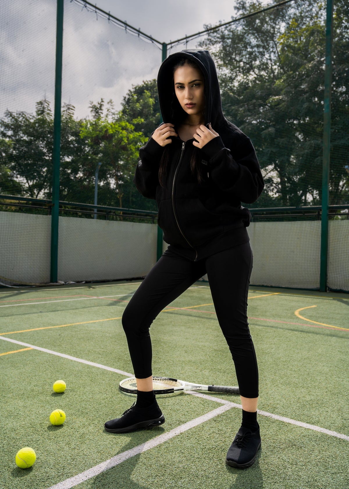 NACKERS Women's Black High Quality Poly Cotton Full Sleeves Hoodies with Zip