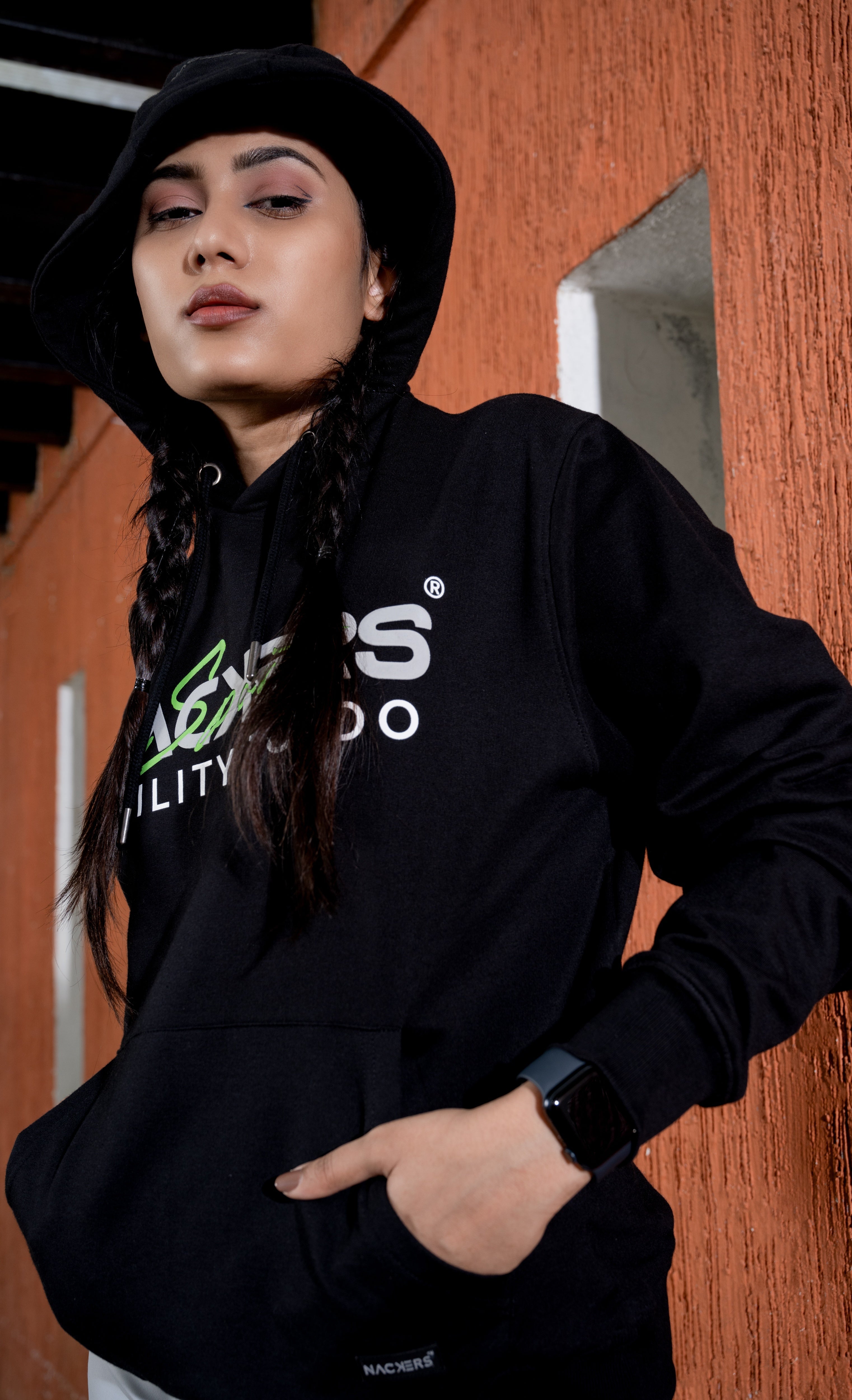 NACKERS Women's Black 100 % Premium Cotton Full Sleeves Hoodies