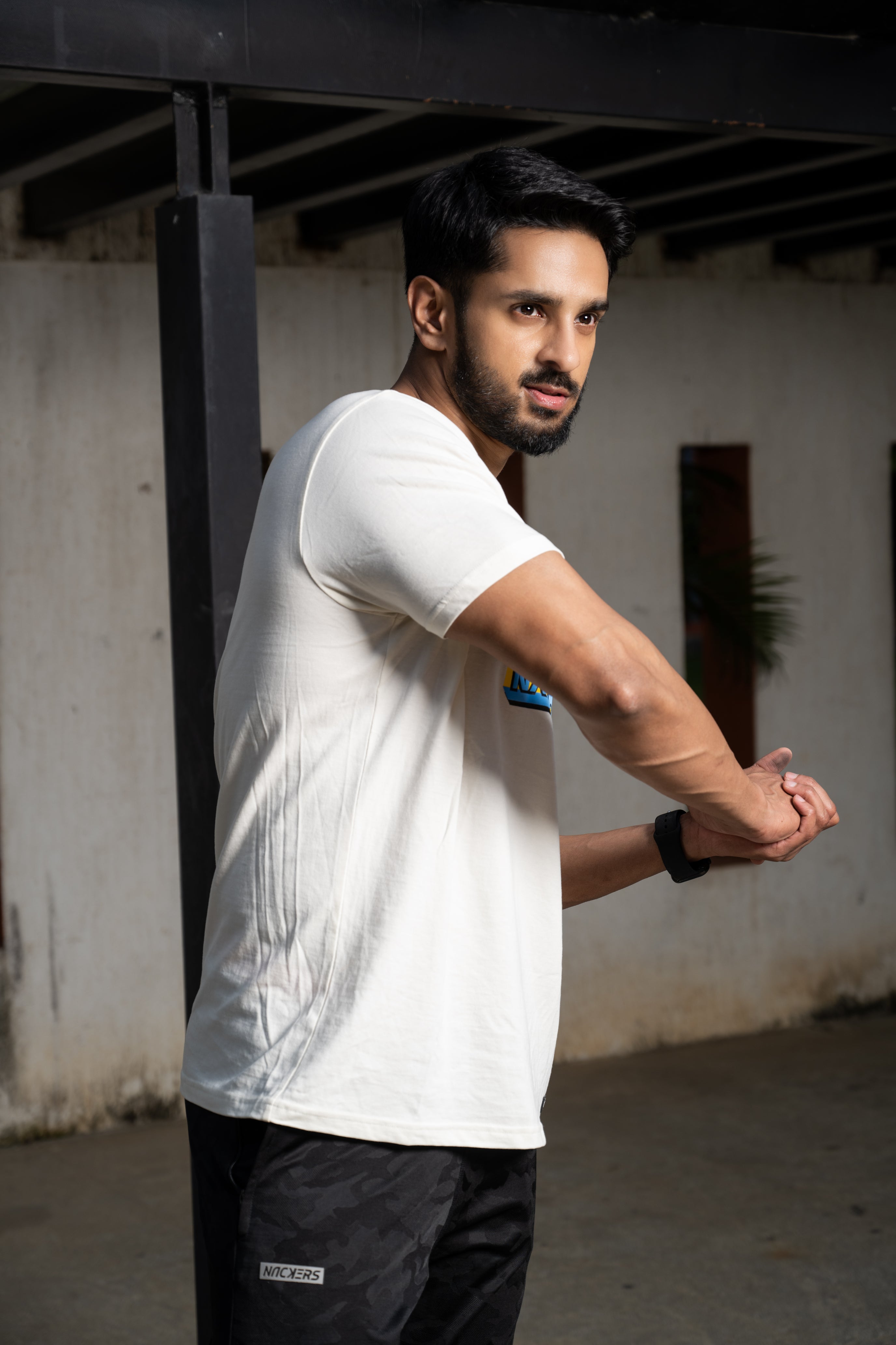 NACKERS Mens Whisper White 100% Super Combed Premium Cotton Half Sleeves Regular Tshirt