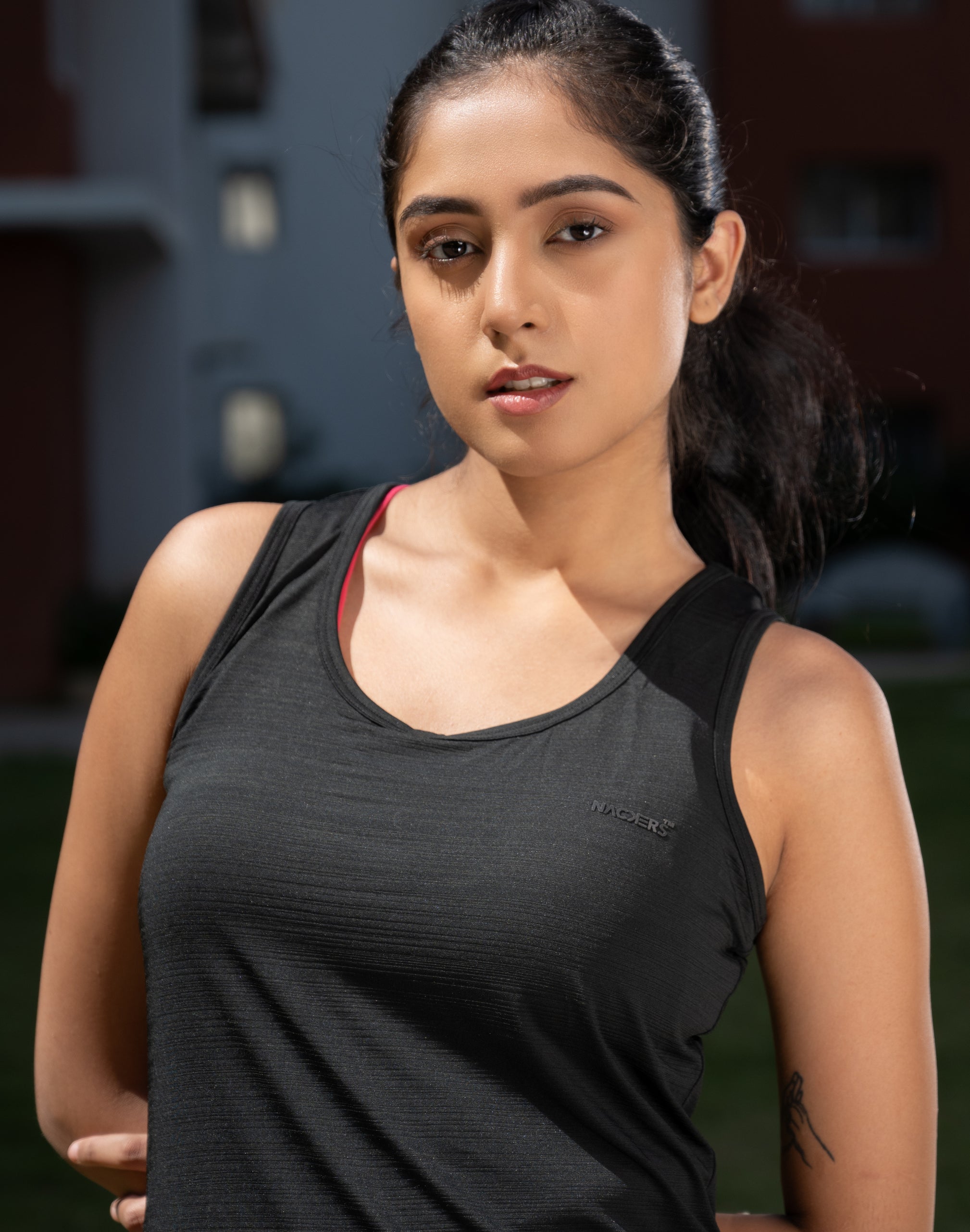 NACKERS Womens Black Polyster Chameleon Spandex Knit Sleeveless Tshirt
